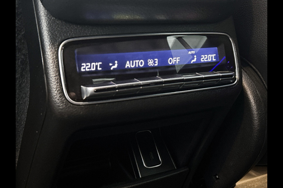 Mercedes-Benz GLE Coupe 350 e 4MATIC AMG line Panoramadak | Multispaaks lichtmetalen velgen | Navigatie | parking support | alarm | Inclusief 24 maanden MB Certified garantie voor Europa.