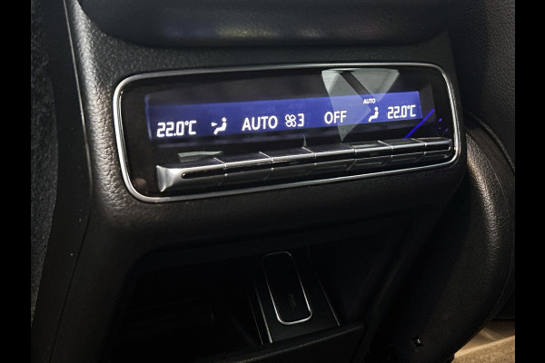 Mercedes-Benz GLE Coupe 350 e 4MATIC AMG line Panoramadak | Multispaaks lichtmetalen velgen | Navigatie | parking support | alarm | Inclusief 24 maanden MB Certified garantie voor Europa.