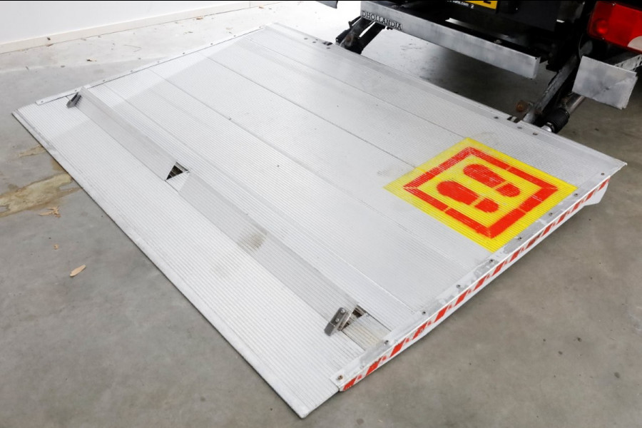 Mercedes-Benz Sprinter 316 CDI 163pk 7G Automaat Bakwagen met laadklep 01-2020