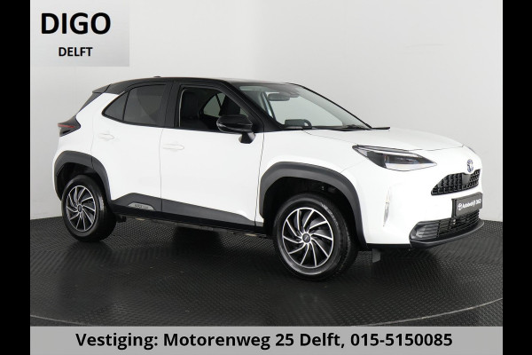 Toyota Yaris Cross 1.5 HYBRID BI-TONE MET LUXERY PACK GARANTIE-2033 CLOUD NAVIGATIE .CLIMA.CRUISE.KEYLESS.