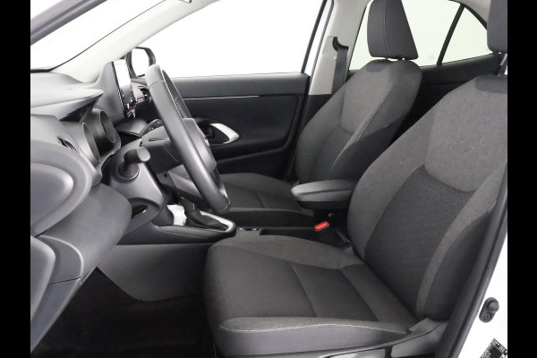 Toyota Yaris Cross 1.5 HYBRID BI-TONE MET LUXERY PACK GARANTIE-2033 CLOUD NAVIGATIE .CLIMA.CRUISE.KEYLESS.