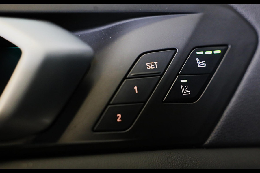 BMW X5 XDrive45e High Executive M Line / SWAROVSKI / 360 Camera / Head Up / Leder / F1 / Open Pano / Laser Koplampen / 22 Inch