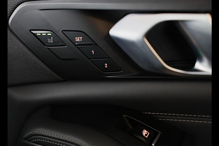 BMW X5 XDrive45e High Executive M Line / SWAROVSKI / 360 Camera / Head Up / Leder / F1 / Open Pano / Laser Koplampen / 22 Inch