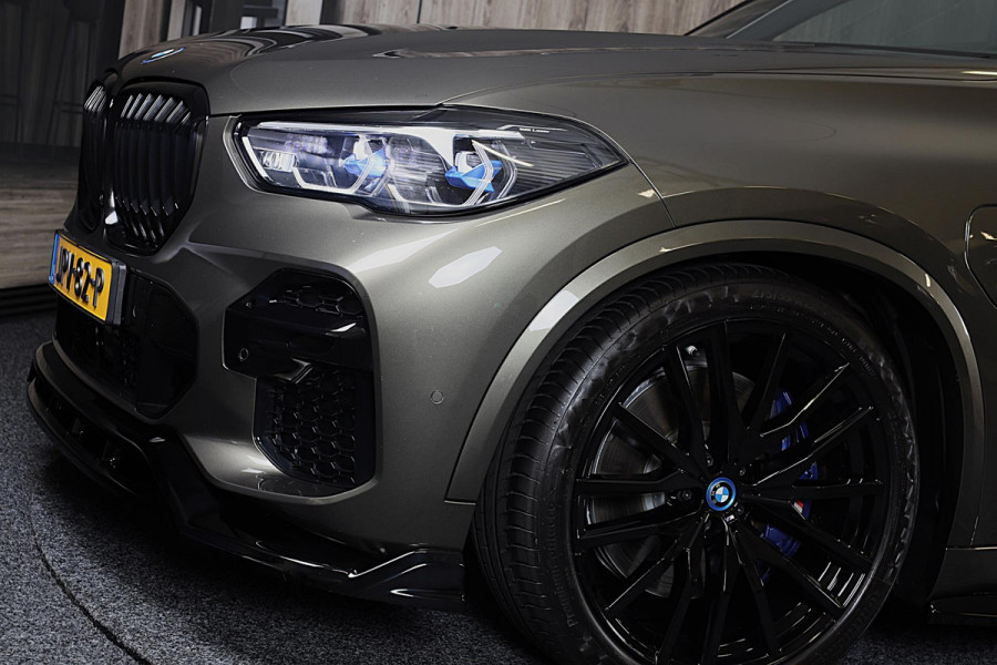 BMW X5 XDrive45e High Executive M Line / SWAROVSKI / 360 Camera / Head Up / Leder / F1 / Open Pano / Laser Koplampen / 22 Inch