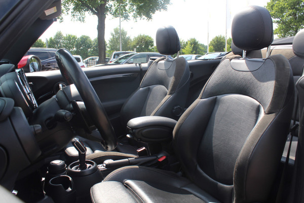 MINI Cabrio 2.0 John Cooper Works Chili / Full options / Camera / JCW Package / Head-up display / DAB / Harman Kardon