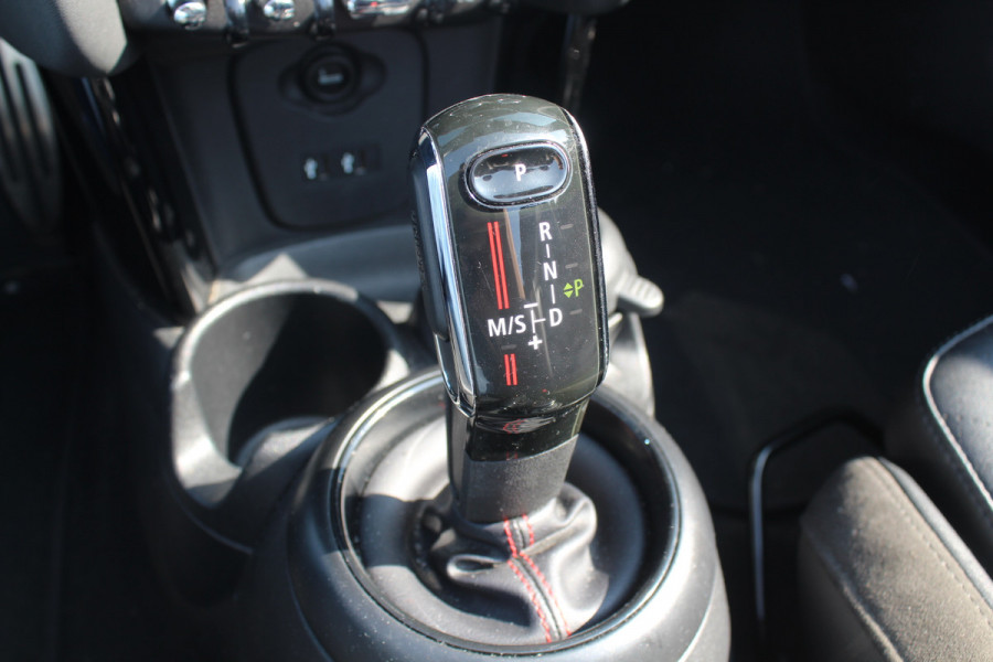 MINI Cabrio 2.0 John Cooper Works Chili / Full options / Camera / JCW Package / Head-up display / DAB / Harman Kardon