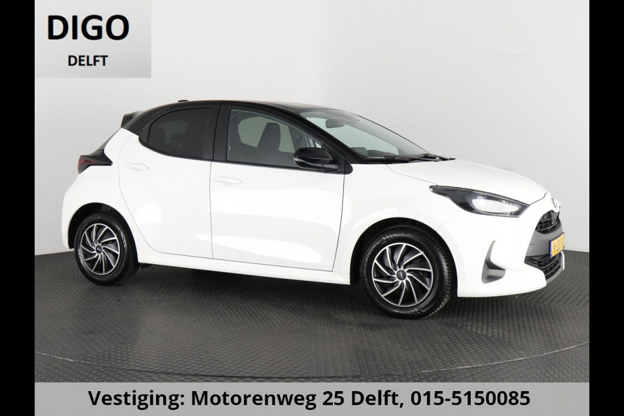 Toyota Yaris 1.5 HYBRIDE GARANTIE TOT 2033* BLACK & WHITE BIJNA 2023. CLOUD NAVI.CLIMA.CRUISE