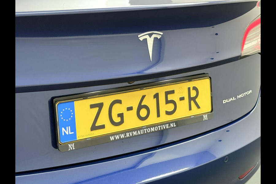 Tesla Model 3 Long Range AWD 75 kWh SOH 88% VAN: €22.900,- VOOR: €20.899,- UW EINDEJAARSVOORDEEL: €2.001,- |AFNEEMBARE TREKHAAK | 750KG TREKGEWICHT | ORIGNEEL NL AUTO | RIJKLAAR MET 12 MND BOVAG GARANTIE |