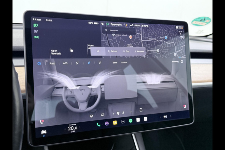 Tesla Model 3 Long Range AWD 75 kWh SOH 88% VAN: €22.900,- VOOR: €20.899,- UW EINDEJAARSVOORDEEL: €2.001,- |AFNEEMBARE TREKHAAK | 750KG TREKGEWICHT | ORIGNEEL NL AUTO | RIJKLAAR MET 12 MND BOVAG GARANTIE |