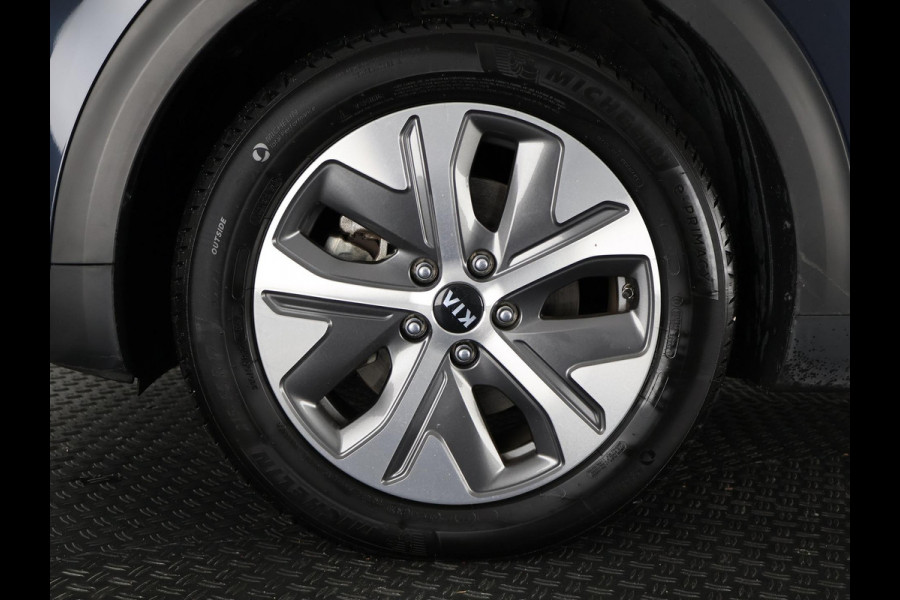 Kia e-Niro EXECUTIVELINE 64 KwH 1e EIG. ACCUTEST 100% !! WLTP 3-FASE. 204 PK . BEREIK WLTP 478 KM!! NAVI.DODEHOEK WARMTEPOMP GARANTIE TOT 9-2030**