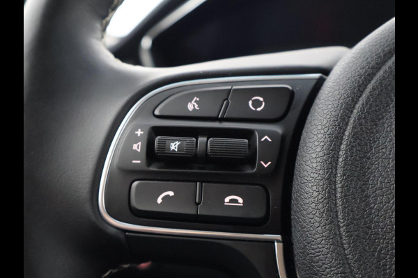 Kia e-Niro EXECUTIVELINE 64 KwH 1e EIG. ACCUTEST 100% !! WLTP 3-FASE. 204 PK . BEREIK WLTP 478 KM!! NAVI.DODEHOEK WARMTEPOMP GARANTIE TOT 9-2030**