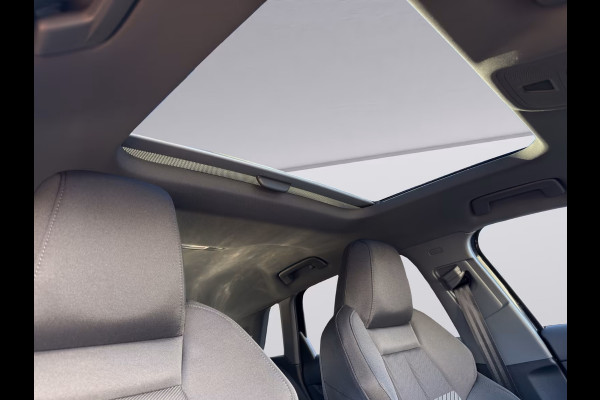 Audi A3 Sportback 45 TFSI e S-LINE (200kW/272pk) ** LED, VIRTUAL, PANORAMA, ELECTR. BED. ST, PRIVACY, 18-inch ** UNFALLFREI - € 14.300,= onder NP ** ** INFORMEER OOK NAAR ONZE AANTREKKELIJKE FINANCIAL-LEASE TARIEVEN **