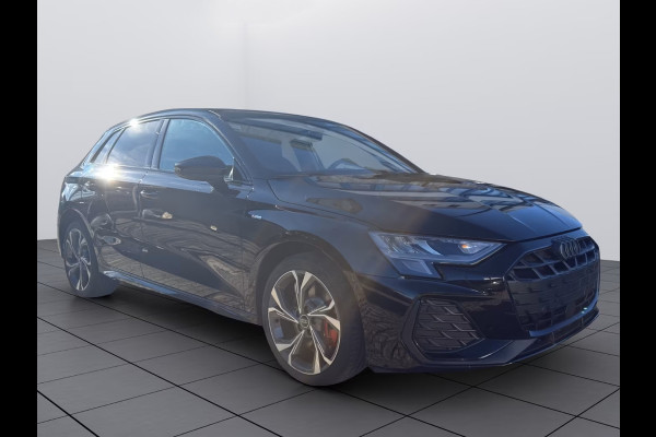 Audi A3 Sportback 45 TFSI e S-LINE (200kW/272pk) ** LED, VIRTUAL, PANORAMA, ELECTR. BED. ST, PRIVACY, 18-inch ** UNFALLFREI - € 14.300,= onder NP ** ** INFORMEER OOK NAAR ONZE AANTREKKELIJKE FINANCIAL-LEASE TARIEVEN **