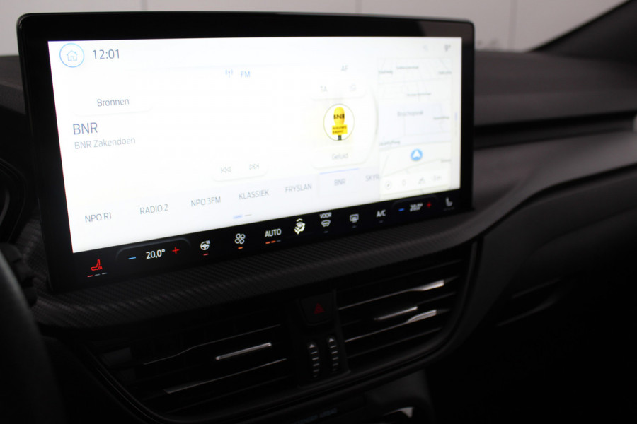 Ford Kuga 2.5-243pk PHEV ST-Line X. Van €. 54.937,- voor €. 43.735,- ! Trekgewicht van 2.100kg ! Elektr. verstelb. AGR stoelen voor, Stoel-, stuur-, voorraam- en achterbank verwarming, Elektr. panorama/schuif-kanteldak , Trekhaak elektr. wegklapbaar, B&O soundsyst. etc.