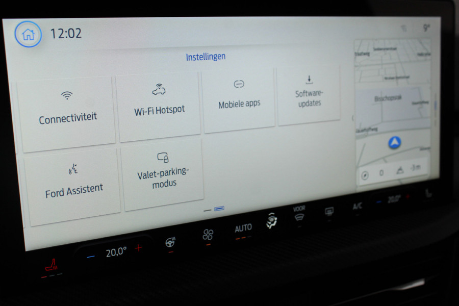 Ford Kuga 2.5-243pk PHEV ST-Line X. Van €. 54.937,- voor €. 43.735,- ! Trekgewicht van 2.100kg ! Elektr. verstelb. AGR stoelen voor, Stoel-, stuur-, voorraam- en achterbank verwarming, Elektr. panorama/schuif-kanteldak , Trekhaak elektr. wegklapbaar, B&O soundsyst. etc.