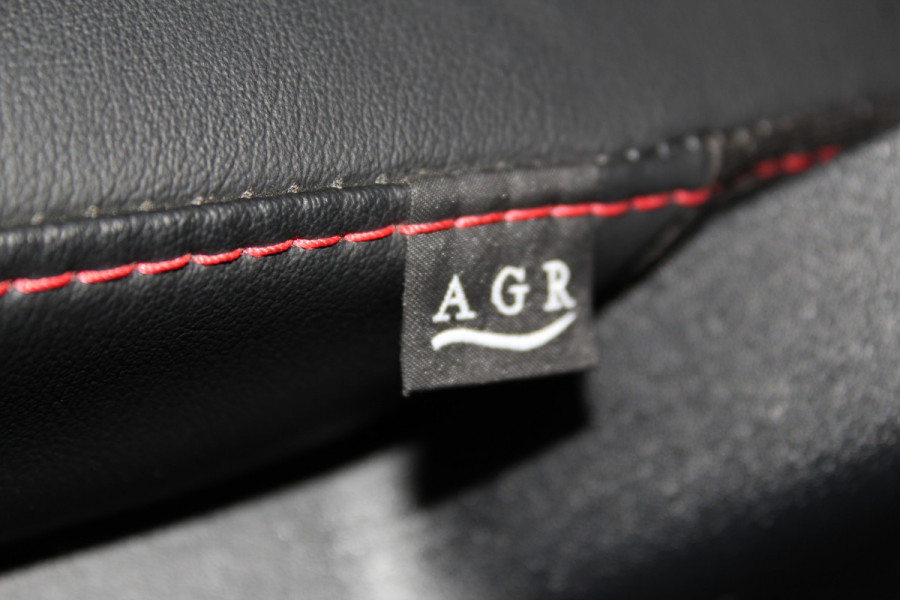 Ford Kuga 2.5-243pk PHEV ST-Line X. Van €. 54.937,- voor €. 43.735,- ! Trekgewicht van 2.100kg ! Elektr. verstelb. AGR stoelen voor, Stoel-, stuur-, voorraam- en achterbank verwarming, Elektr. panorama/schuif-kanteldak , Trekhaak elektr. wegklapbaar, B&O soundsyst. etc.