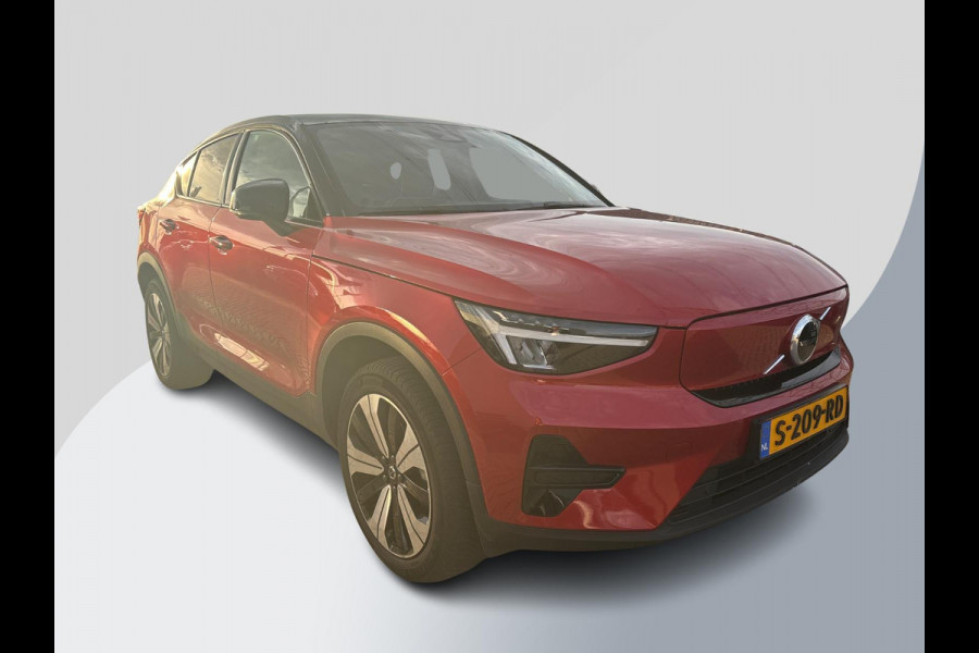 Volvo C40 Recharge Plus 69 kWh | Panoramadak | Trekhaak | Adaptive cruise control | Stoelverwarming | Camera