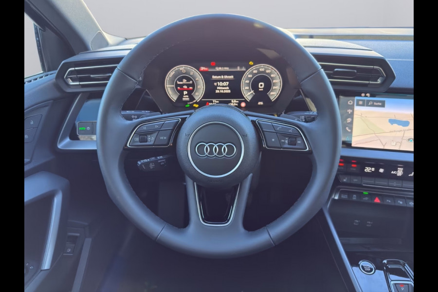 Audi A3 Sportback 45 TFSI e S-LINE (200kW/272pk) ** LED, VIRTUAL, PANORAMA, ELECTR. BED. ST, PRIVACY, 18-inch ** UNFALLFREI - € 14.300,= onder NP ** ** INFORMEER OOK NAAR ONZE AANTREKKELIJKE FINANCIAL-LEASE TARIEVEN **
