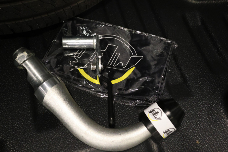 Ford Transit Custom 320 2.0 TDCI L2H1 Limited DC | Dubbel Cabine | ACC | Blind Spot | Navigatie | Camera | CarPlay | Lane Assist | Trekhaak | BPM VRIJ | Verlengde fabrieksgarantie tot 12-2029 | 5-Zitter