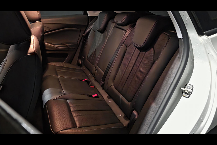 Opel Grandland X 1.6 Turbo Ultimate | Leder | Camera | Navi | PHEV | Stoelkoeling