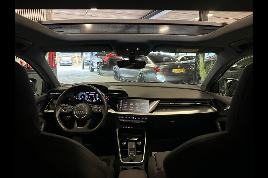 Audi A3 Sportback 40 TFSI e 3X S-Line|PANORAMA|KEYLESS