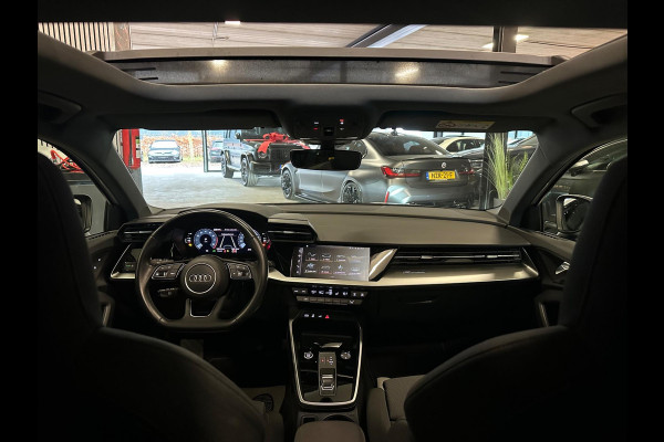Audi A3 Sportback 40 TFSI e 3X S-Line|PANORAMA|KEYLESS