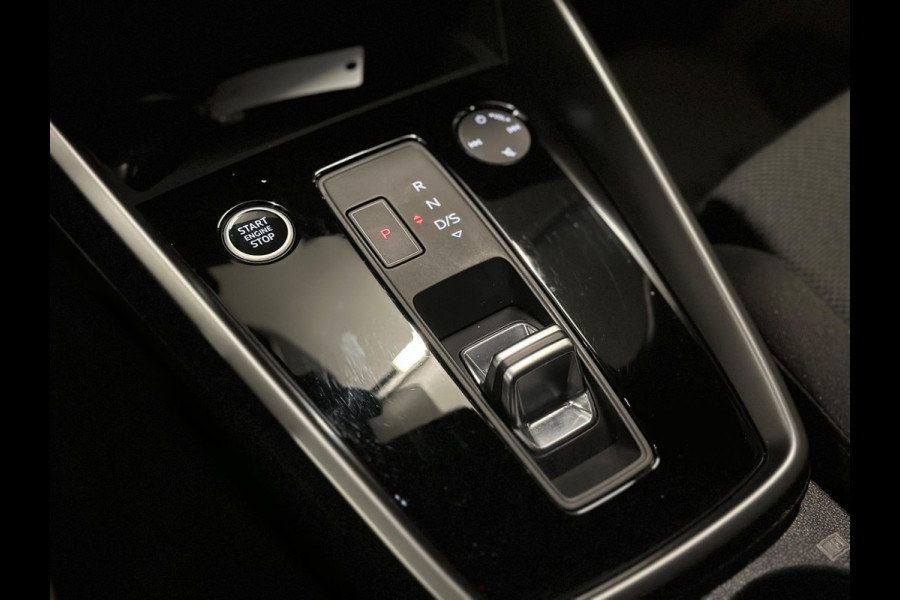 Audi A3 Sportback 40 TFSI e 3X S-Line|PANORAMA|KEYLESS