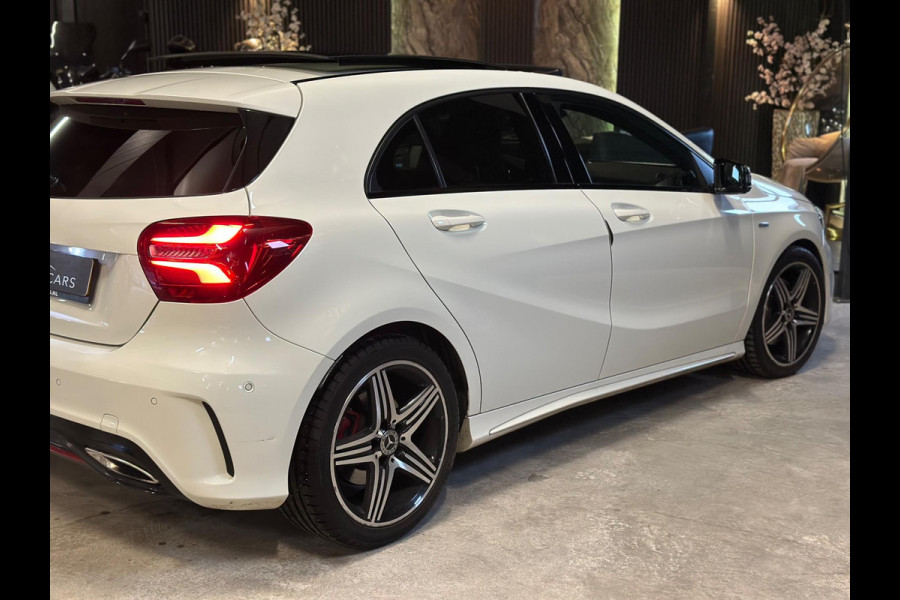 Mercedes-Benz A-Klasse 250 Sport AMG|PANO|LEDER|SFEER!