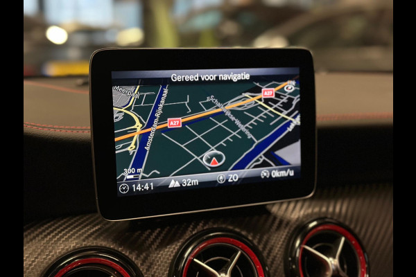 Mercedes-Benz A-Klasse 250 Sport AMG|PANO|LEDER|SFEER!