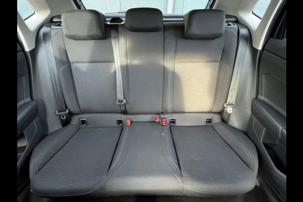 Volkswagen Polo 1.0 MPI Comfortline * Carplay * Cruise Control * Getint Glas *