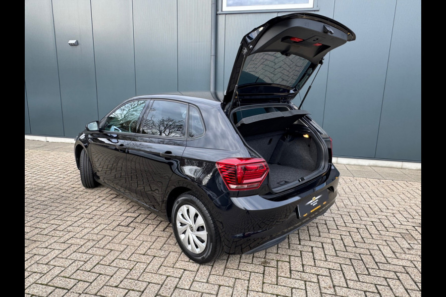 Volkswagen Polo 1.0 MPI Comfortline * Carplay * Cruise Control * Getint Glas *