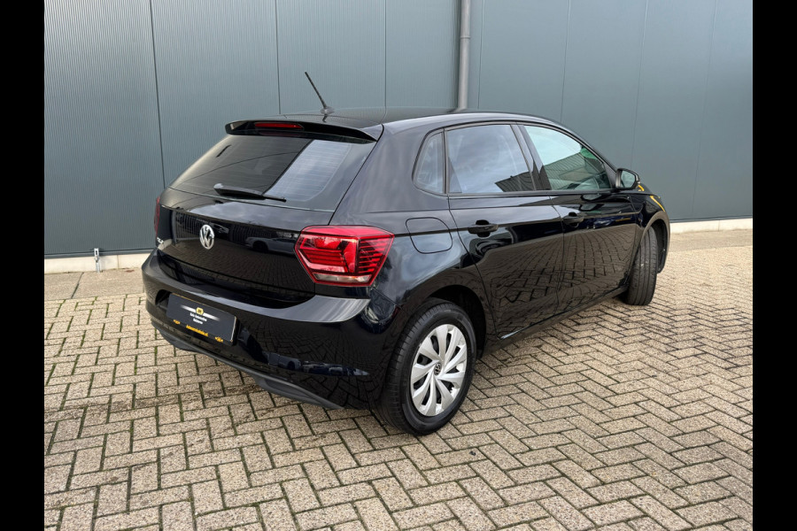 Volkswagen Polo 1.0 MPI Comfortline * Carplay * Cruise Control * Getint Glas *