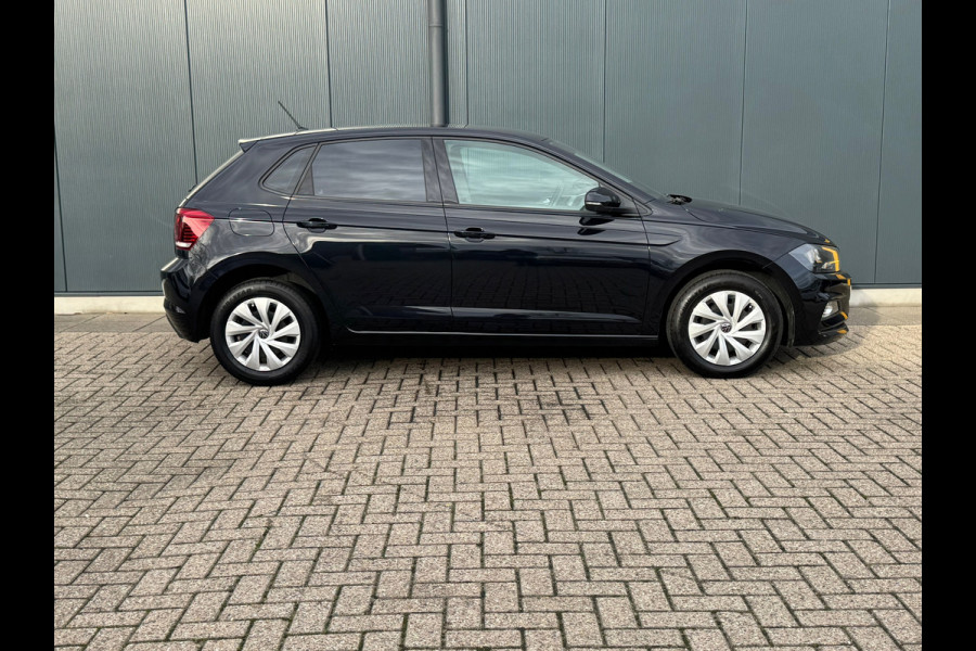 Volkswagen Polo 1.0 MPI Comfortline * Carplay * Cruise Control * Getint Glas *