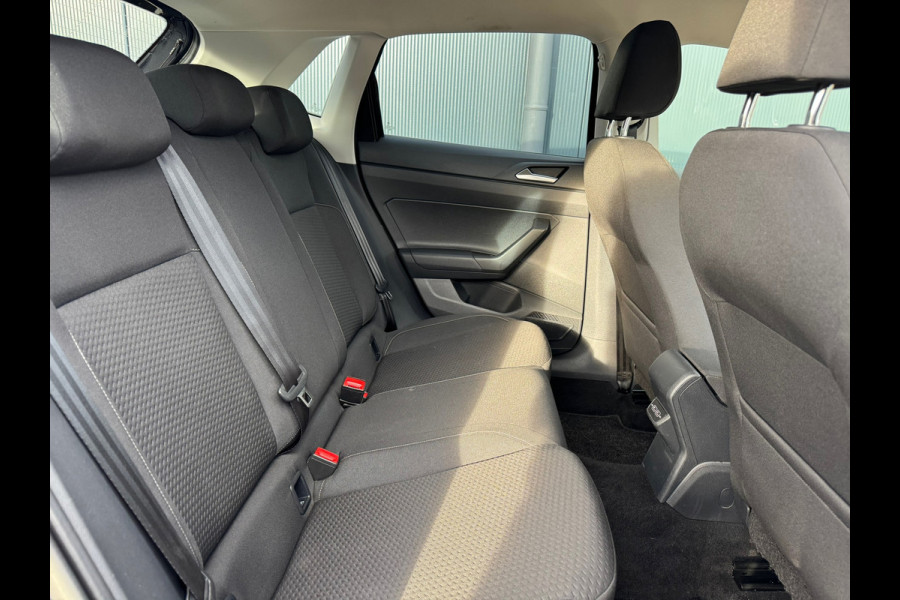 Volkswagen Polo 1.0 MPI Comfortline * Carplay * Cruise Control * Getint Glas *