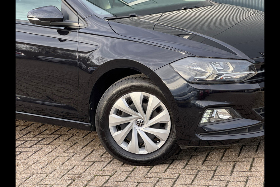 Volkswagen Polo 1.0 MPI Comfortline * Carplay * Cruise Control * Getint Glas *