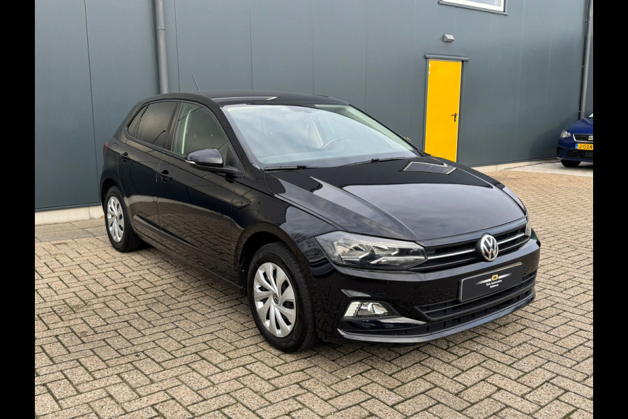 Volkswagen Polo 1.0 MPI Comfortline * Carplay * Cruise Control * Getint Glas *