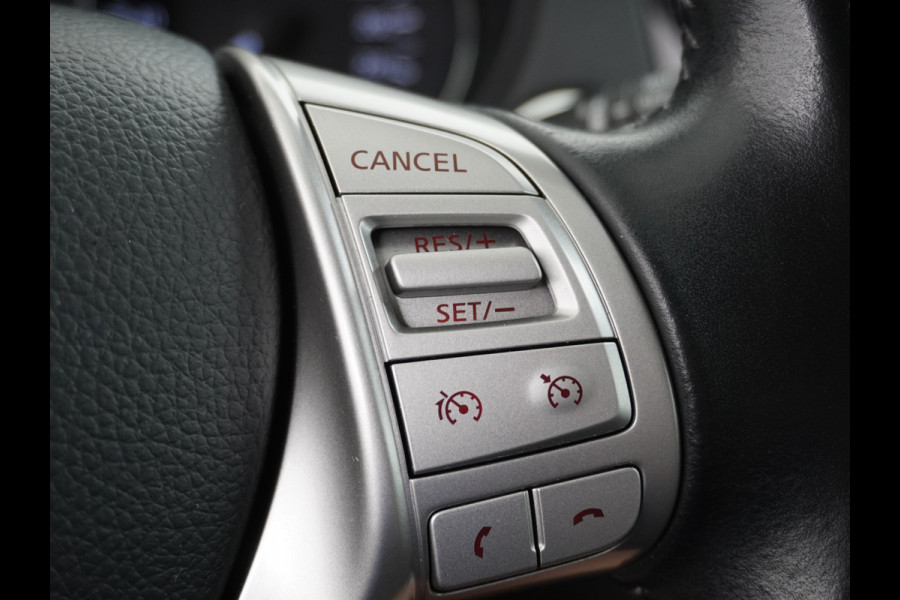 Nissan QASHQAI DIG-T 116PK AUT. Pano-Dak Leer+Elektr.+Verwarmd 360°Camera Automaat Navi TrekhaakPdc Tekna Lmv Led Stoelverwarming Bluetooth Isofix Origineel Nederlandse Auto