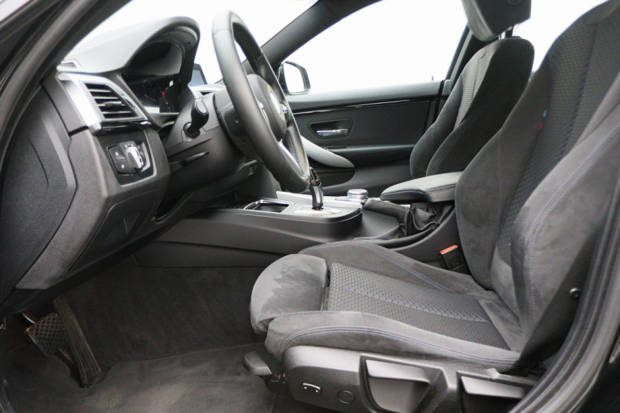 BMW 4 Serie Gran Coupé 418i Executive Edition Climate, Camera, Cruise, Navigatie, Trekhaak, Standkachel, DAB, LED, 18''