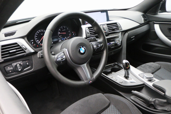 BMW 4 Serie Gran Coupé 418i Executive Edition Climate, Camera, Cruise, Navigatie, Trekhaak, Standkachel, DAB, LED, 18''