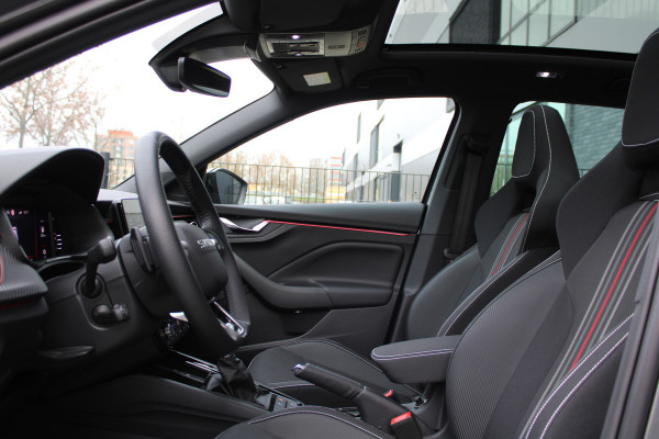 Škoda SCALA 1.5 TSI Monte Carlo | BTW | PANO | STOEL+STUURVERWARMING | ACC | CAMERA |