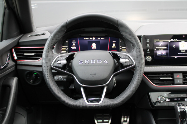 Škoda SCALA 1.5 TSI Monte Carlo | BTW | PANO | STOEL+STUURVERWARMING | ACC | CAMERA |