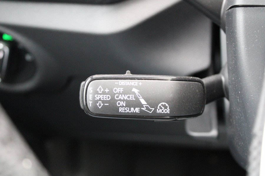 Škoda SCALA 1.5 TSI Monte Carlo | BTW | PANO | STOEL+STUURVERWARMING | ACC | CAMERA |