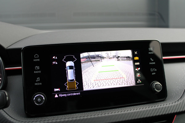 Škoda SCALA 1.5 TSI Monte Carlo | BTW | PANO | STOEL+STUURVERWARMING | ACC | CAMERA |