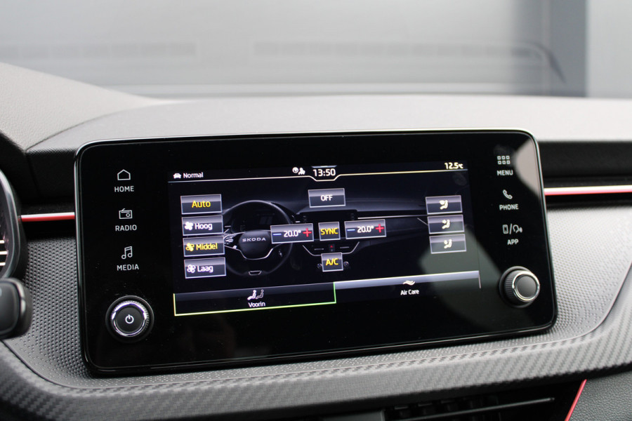 Škoda SCALA 1.5 TSI Monte Carlo | BTW | PANO | STOEL+STUURVERWARMING | ACC | CAMERA |