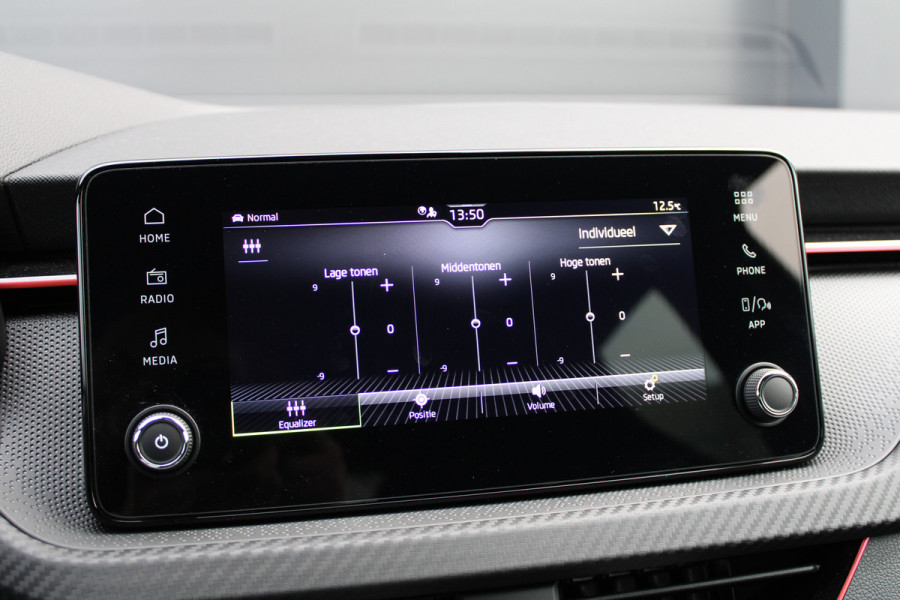 Škoda SCALA 1.5 TSI Monte Carlo | BTW | PANO | STOEL+STUURVERWARMING | ACC | CAMERA |