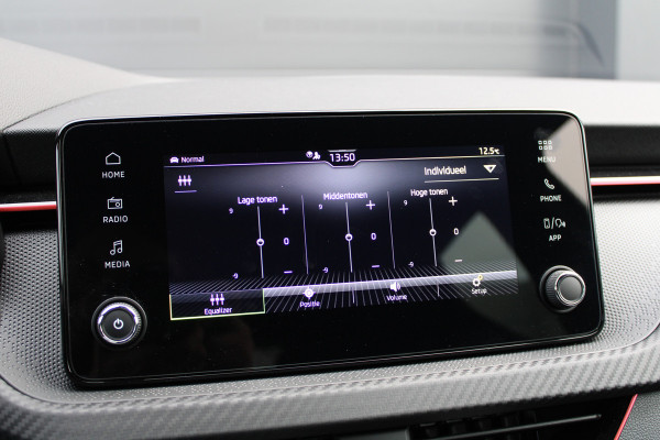 Škoda SCALA 1.5 TSI Monte Carlo | BTW | PANO | STOEL+STUURVERWARMING | ACC | CAMERA |