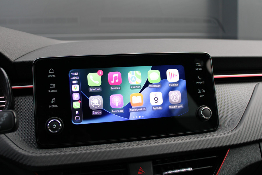 Škoda SCALA 1.5 TSI Monte Carlo | BTW | PANO | STOEL+STUURVERWARMING | ACC | CAMERA |