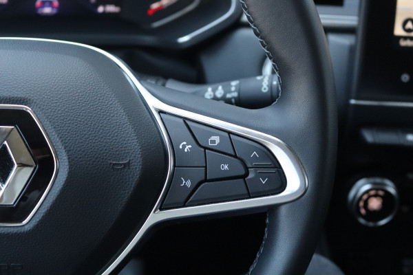 Renault Captur 1.3 TCe 140PK Intens Navigatie/Trekhaak/Camera/18-Inch