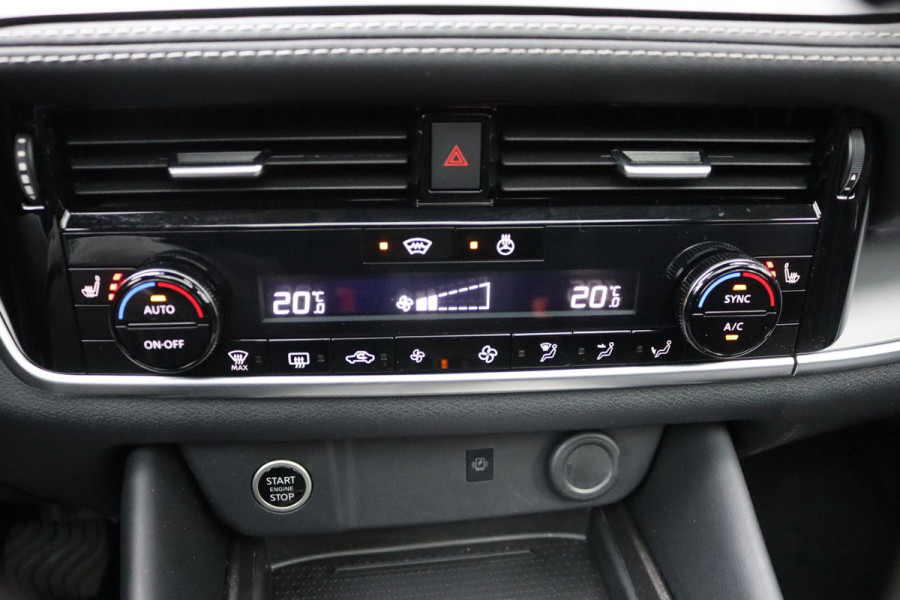 Nissan QASHQAI 1.3DIG-T MHEV 158PK Automaat N-Connecta Panoramadak/Winter-pack/Elektr.-klep/Head-Up/Adapt.-cruise