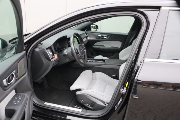 Volvo V60 2.0 T8 390PK Recharge AWD Inscription Trekhaak-2000KG/360-camera/Winter-pack/Memory-stoel